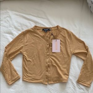 NWT Misguided button up crop top